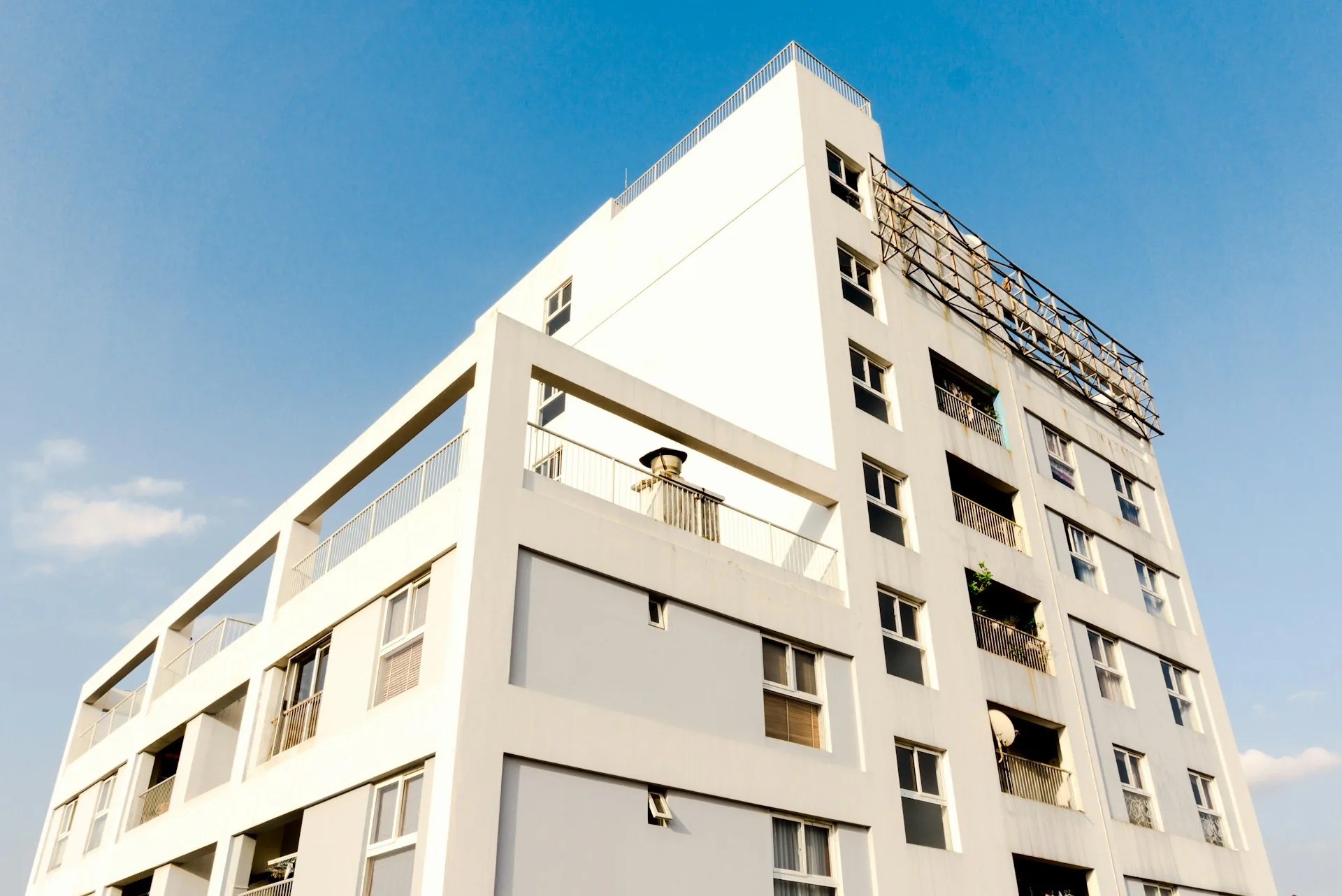 Multi-unit residential building